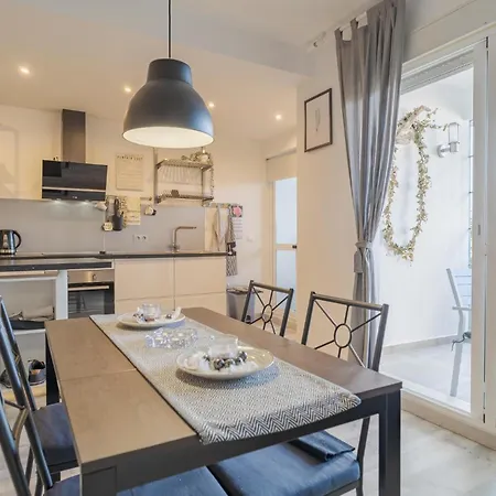 Gorgeous In With Kitchen Apartment